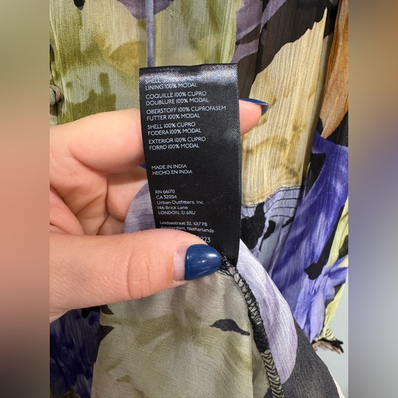 NWT Anthropologie Marais Printed Chiffon Maxi Dress size Small - Picture 11 of 11